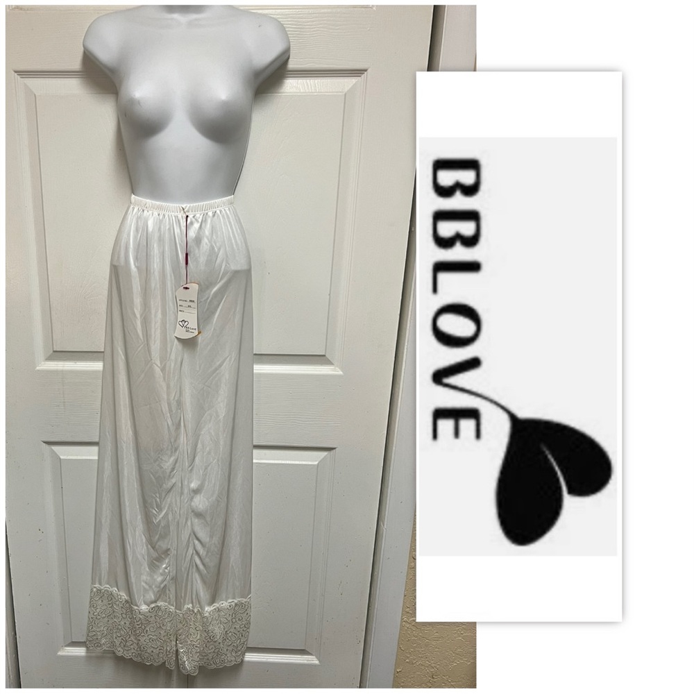 BB Love White Wide Lace Hemmed Pajama Pants
